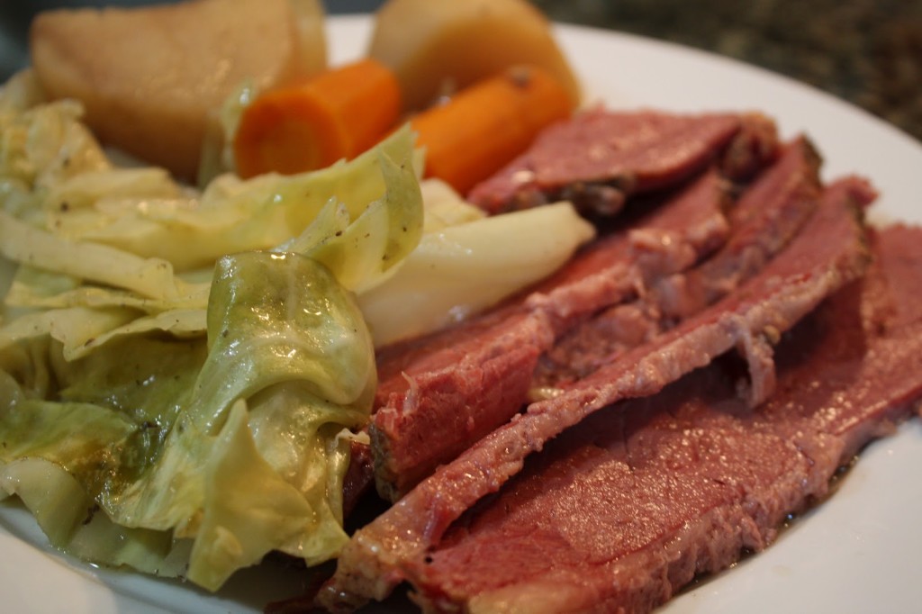 paleo corned beef and cabbage, paleo recipes, paleo diet